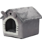 Gifts.co®Doghouse Bed